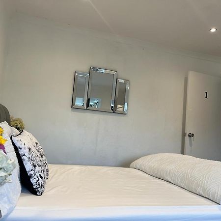 Blessings Of Peace Home Away From Home Cardiff Zewnętrze zdjęcie