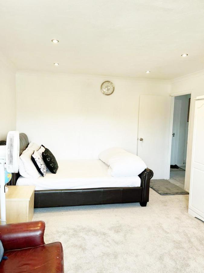 Blessings Of Peace Home Away From Home Cardiff Zewnętrze zdjęcie