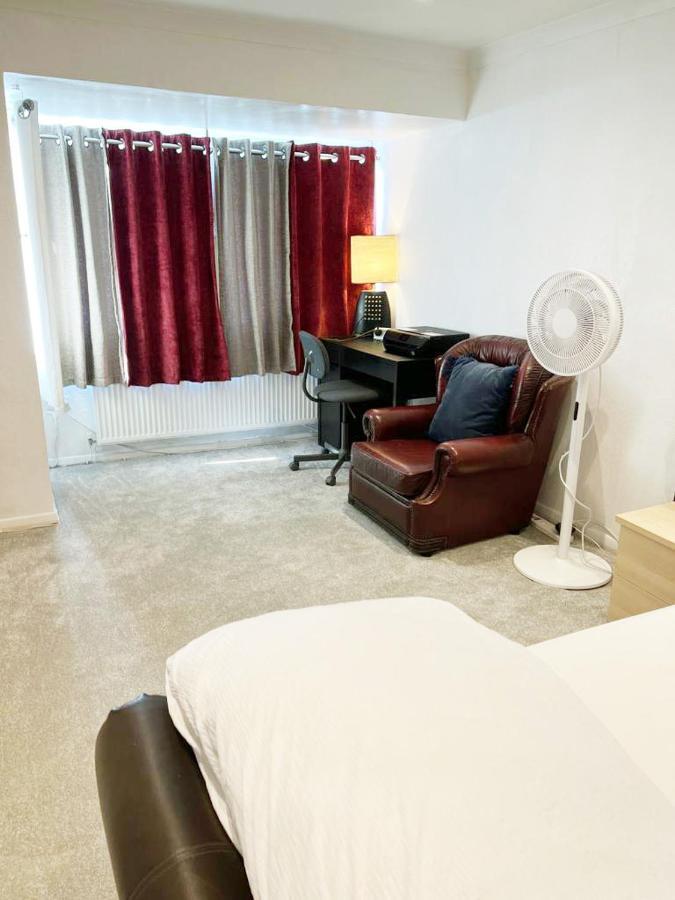 Blessings Of Peace Home Away From Home Cardiff Zewnętrze zdjęcie