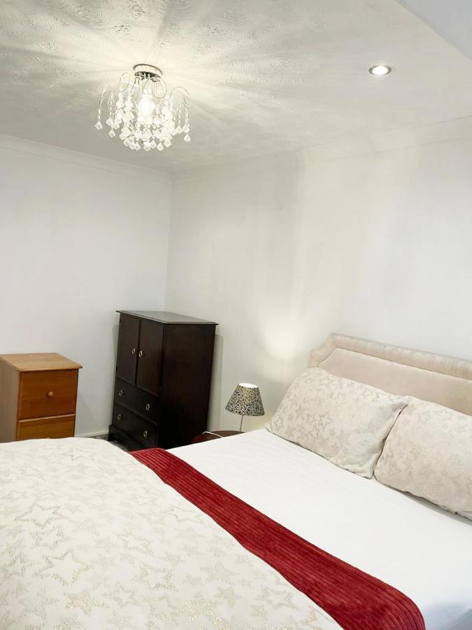 Blessings Of Peace Home Away From Home Cardiff Zewnętrze zdjęcie