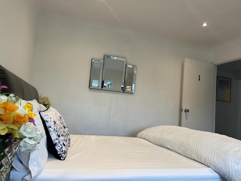 Blessings Of Peace Home Away From Home Cardiff Zewnętrze zdjęcie